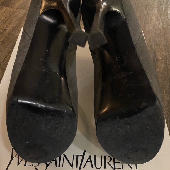YSL Stunning Rounded Toe Platform Booties! - Picture 10 of 11